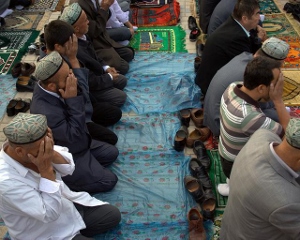 بیمارستانی در چین روزه‌داری برای کارکنان مسلمان را ممنوع کرد 